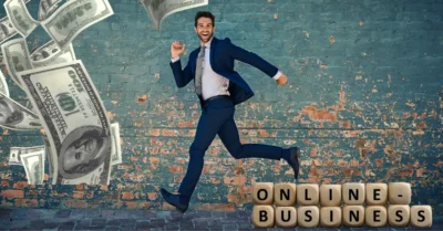 concept de online business, homme d'affaire qui est entrain de jublier